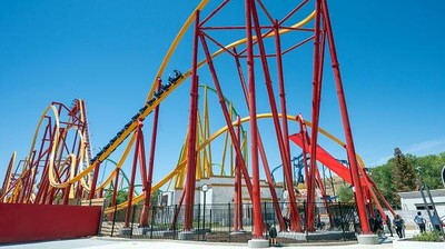 Nih Roller Coaster Tertinggi dan Terpanjang di Dunia, Berani Coba?