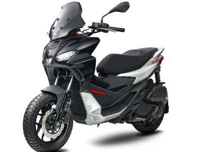 Tampang Aprilia SR-GT 200, Siap Tantang Honda ADV 160