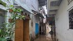 Penampakan Banjir di Jabodetabek, Ada yang Hampir Tenggelamkan Rumah