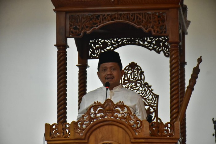 Bupati Sumedang Dony Ahmad Munir