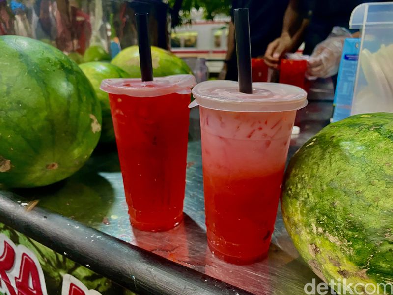 Es Semangka India di Kalibata beromzet Rp 3 juta sehari.