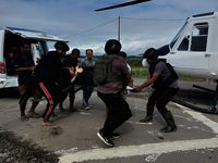 10 Momen Getirnya Evakuasi Korban Pembantaian KKB Di Nduga Papua