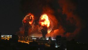 Pabrik Senjata Hamas Meledak Diserang Roket Israel