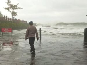 Waspada! 27 Pantai di Bali Berpotensi Banjir Rob 27-29 Oktober 2022