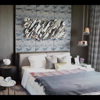 Secara keseluruhan ada empat kamar tidur dalam rumah incaran Raffi dan Nagita. Begitu bangun tidur pasangan artis itu akan disuguhkan pemandangan danau di kamar utama. Foto: dok. YouTube Rans Entertainment