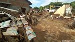 Hari Ketiga Pasca Tsunami Kecil di Desa Bulumanis Kidul Pati