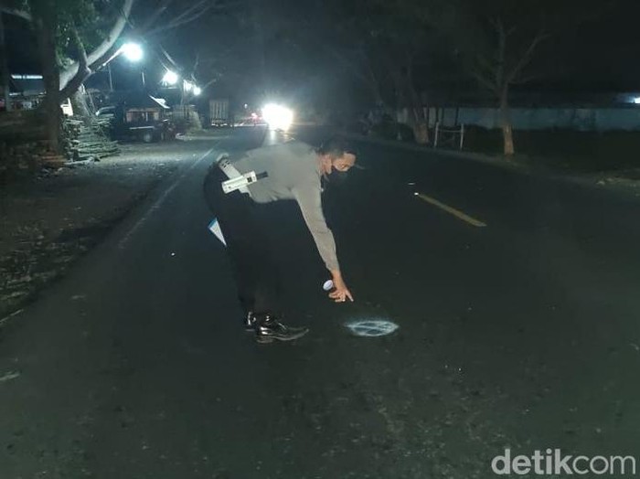 TKP kecelakaan maut di Probolinggo