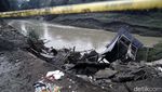 4 Kios Warga Hancur Tergerus Longsor di Bojongkulur Bogor
