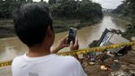 4 Kios Warga Hancur Tergerus Longsor di Bojongkulur Bogor