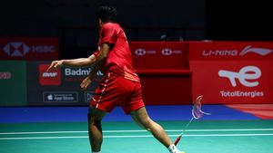 Detik-detik Anthony Ginting Banting Raketnya