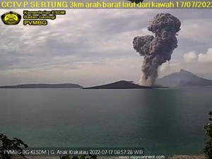 Sempat Erupsi, Aktivitas Gunung Anak Krakatau Kembali Normal