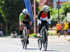 Terry Yudha-Ayustina Delia Raih Juara Kejurnas Balap Sepeda Banyuwangi