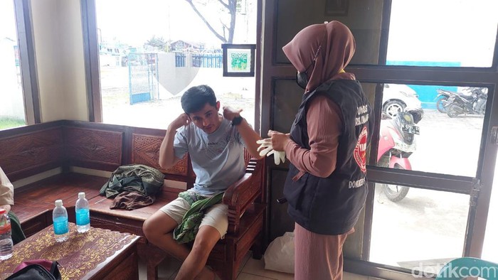 Perahu karam di Probolinggo