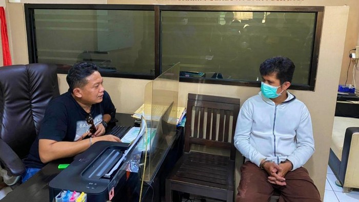 Pria Onani di Depan Pendopo Banyuwangi Kabur ke Bali