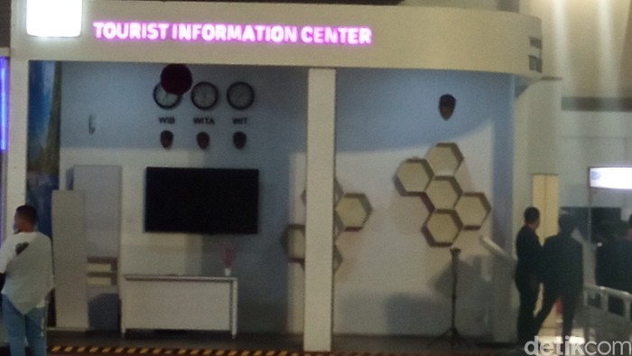 Pusat informasi turis di Terminal 3 Bandara Soekarno-Hatta