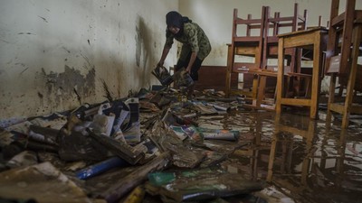 Sekolah Ini Terdampak Banjir Bandang di Garut