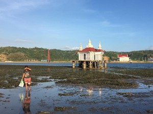 Kisah Makam Keramat di Tengah Laut Lombok, Banyak Dikunjungi Peziarah