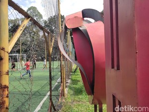Duh! Ornamen Bandung Juara Taman Persib Rusak Lagi!