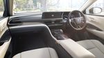 Mobil Pejabat Tak Harus Sedan! Toyota Luncurkan Crown Crossover