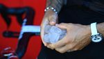 Trik Pebalap TDF Melawan Panas, dari Es Balok hingga Rompi Pendingin