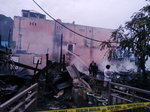 2 Rumah di Enrekang Terbakar, Seorang Nenek Ditemukan Tewas