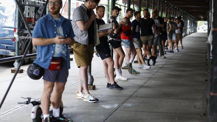 People wait in line to receive the monkeypox vaccine outside a vaccination center in Brooklyn, New York Kena Betancur AFP