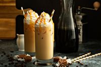 Apa Beda Caramel Latte dan Caramel Macchiato?
