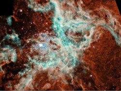 Deretan Foto-foto Luar Angkasa yang Kerennya Kelewatan