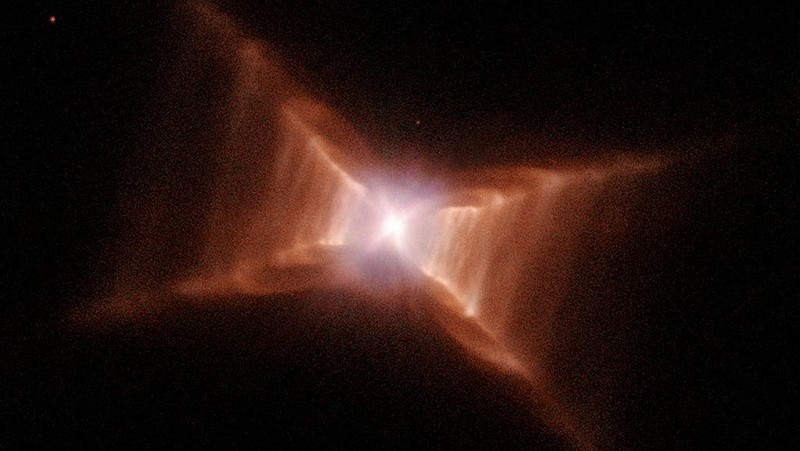 Pekan lalu NASA merilis foto-foto terbaru luar angkasa menggunakan teleskop termahal dan tercanggih. Masih banyak lho foto-foto lainnya yang bikin Anda pangling.