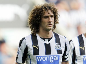 Kisah Pemain Newcastle Ngamuk dan Cekik Lawan di Laga Pramusim