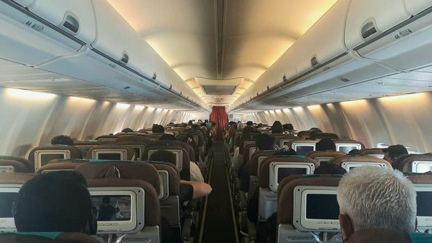 Protokol kesehatan dalam penerbangan Garuda Indonesia rute Jakarta - Denpasar