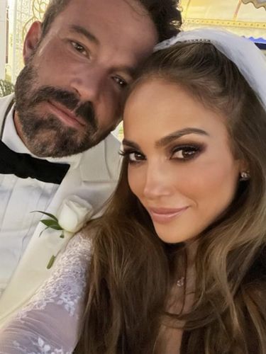 Jennifer Lopez dan Ben Affleck resmi menikah