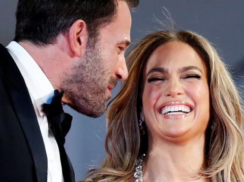 Jennifer Lopez dan Ben Affleck (REUTERS/MARIO ANZUONI)