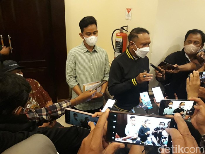 Ketua Indonesia ASEAN Para Games Organizing Committee (Inaspoc) Gibran Rakabuming Raka di The Sunan Hotel, Solo, Senin (18/7/2022).