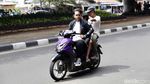 Duh... Pemotor Tanpa Helm Wara-wiri di Tanah Abang, Jakpus