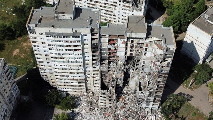 View shows School 134, destroyed in a military attack, as Russias invasion of Ukraine continues, in Kharkiv, Ukraine July 17, 2022. REUTERS/Nacho Doce