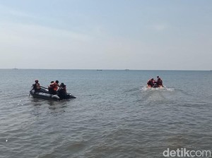 Pemilik Perahu yang Karam di Perairan Probolinggo Belum Ditemukan