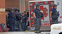Penembakan ini terjadi hanya beberapa minggu setelah seorang pria bersenjata melepaskan tembakan pada parade Kemerdekaan AS pada 4 Juli di pinggiran kota Chicago. Insiden itu menewaskan tujuh orang dan melukai puluhan orang lainnya. 