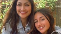 Unggahan Rahma yang membuat netizen salah fokus dengan Oceans Camilla. Dok. Instagram Rahma Azhari