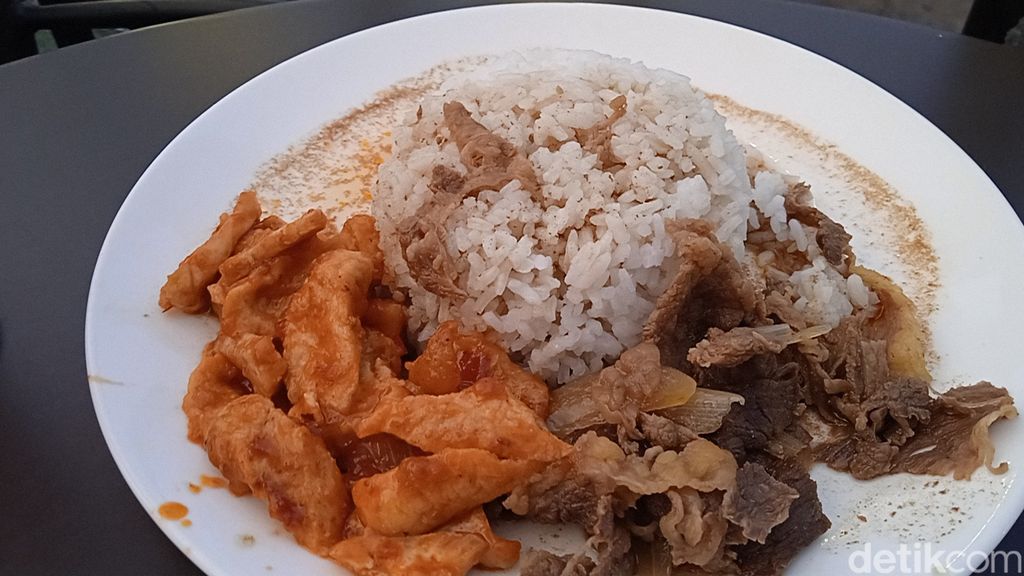 Max 10K Cibulan: Nasi Paru Anti Getok Harga di Puncak Cuma Rp 10 Ribuan