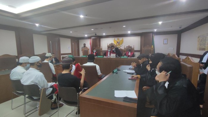 Sidang pengeroyok Ade Armando