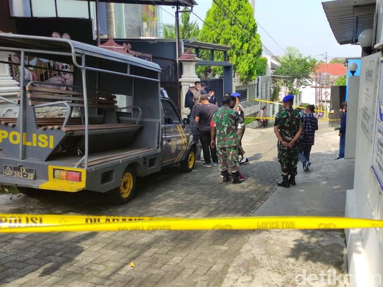 Melihat TKP Penembakan Istri Anggota TNI di Banyumanik Semarang