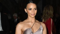 Di film In the Heights arahan Jon M. Chu, Leslie Grace didapuk menjadi pemeran Nina Rosario. (Foto: FilmMagic,/Jon Kopaloff)