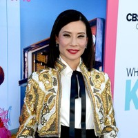 Dalam sebuah wawancara, wanita keturunan China yang lahir dan besar di Amerika Serikat itu mengatakan bahwa tidak ada formula untuk menciptakan keluarga sempurna. Tanpa pernikahan pun, seseorang bisa memiliki anak. “Ini tentang bagaimana kamu mencintai anakmu dan bagaimana kamu merawat mereka,” ungkapnya, seperti dikutip Today. Foto: Getty Images/JP Yim