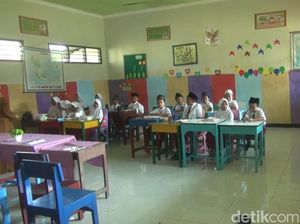 3 SD di Lamongan Tak Dapat Siswa Sama Sekali, Pendaftaran Diperpanjang