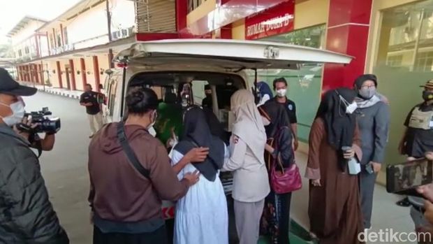 Daftar Korban Kecelakaan Cibubur 10 Tewas-5 Luka