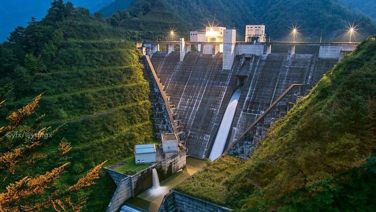 Deretan Foto Infrastruktur yang Bikin Mata Tercengang Deretan Foto Infrastruktur yang Bikin Mata Tercengang