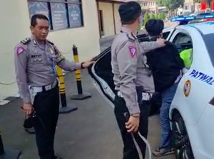 Diduga Mau Tawuran, Pelajar Bogor Bawa Celurit Diamankan Polisi
