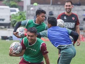 Kontrak Baru dari PSM Makassar Jadi Kado Ulang Tahun Akbar Tanjung