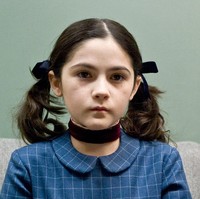 Penggemar film horor bisa jadi akrab dengan wajah Isabelle Fuhrman. Ya, dia adalah pemeran Esther dalam film Orphan. Foto: Instagram